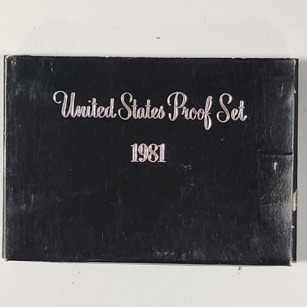 1981 S Gem Proof US Mint Set With Susan B Anthony In Original Black Gov Pack - Picture 3 of 3